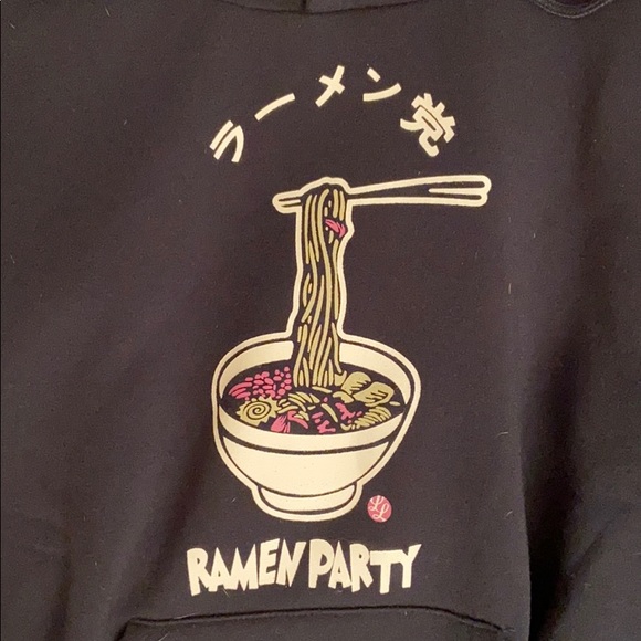 Black Ramen party sweatshirt - Picture 2 of 3